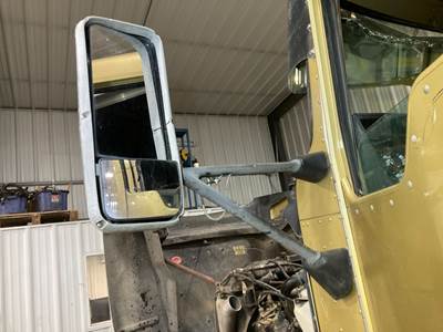 Kenworth T600 Door Mirror