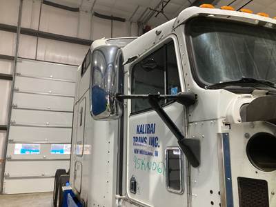 Kenworth T600 Door Mirror