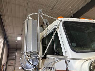 Kenworth T600 Door Mirror