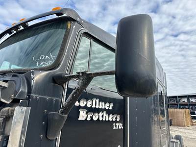 Kenworth T600 Door Mirror