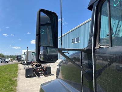 Kenworth T600 Door Mirror