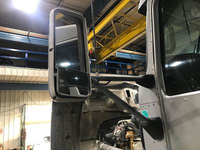 Kenworth T660 Door Mirror