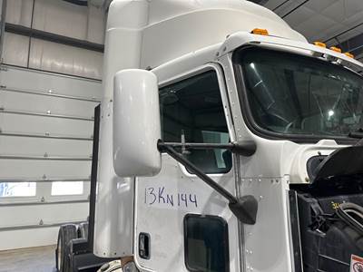 Kenworth T660 Door Mirror