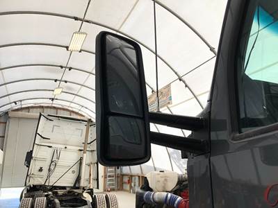 Kenworth T680 Door Mirror