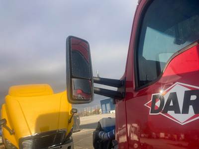 Kenworth T680 Door Mirror