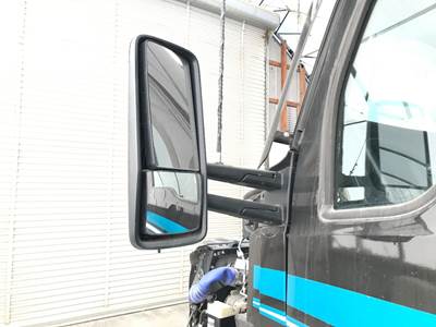 Kenworth T680 Door Mirror