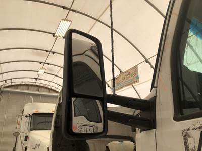 Kenworth T680 Door Mirror