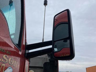 Kenworth T680 Door Mirror