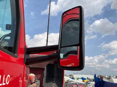 Kenworth T680 Door Mirror