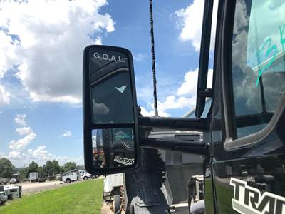 Kenworth T680 Door Mirror