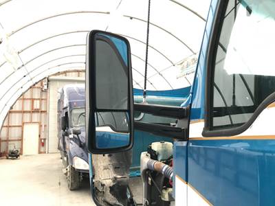 Kenworth T680 Door Mirror