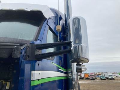 Kenworth T680 Door Mirror
