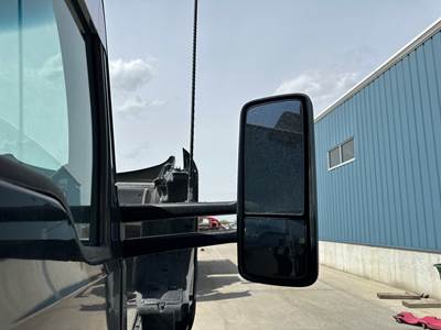 Kenworth T680 Door Mirror