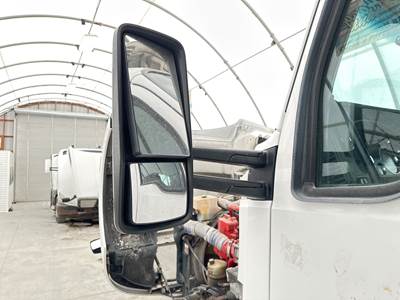 Kenworth T680 Door Mirror