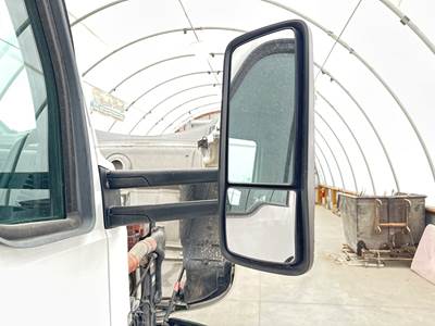 Kenworth T680 Door Mirror