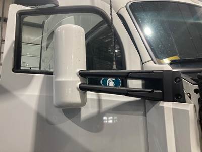 Kenworth T680 Door Mirror