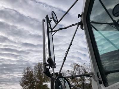 Kenworth T800 Door Mirror