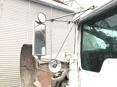 Kenworth T800 Door Mirror