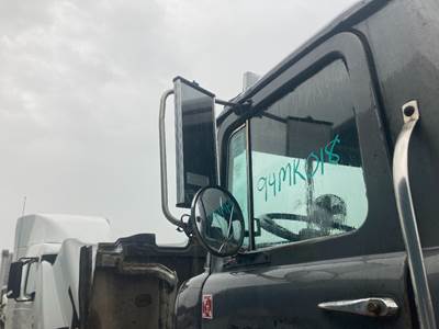 Mack DM800 Door Mirror