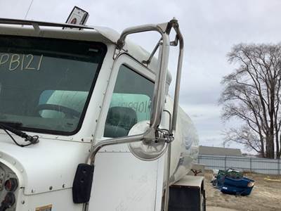 Peterbilt 335 Door Mirror