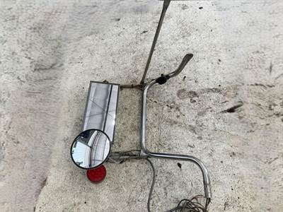 Peterbilt 365 Door Mirror