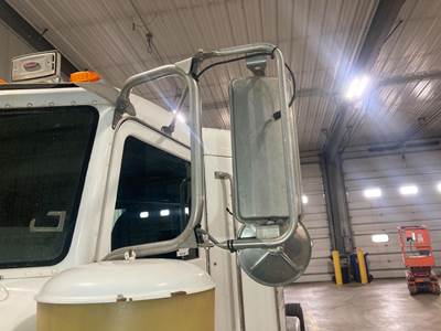 Peterbilt 367 Door Mirror