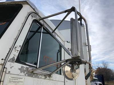 Peterbilt 377 Door Mirror