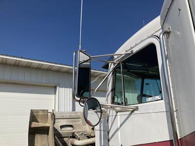 Peterbilt 377 Door Mirror