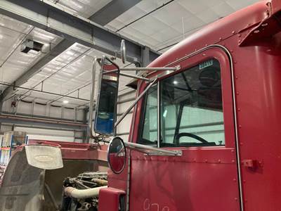 Peterbilt 378 Door Mirror