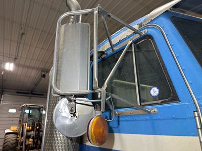 Peterbilt 378 Door Mirror