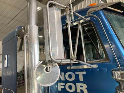 Peterbilt 379 Door Mirror