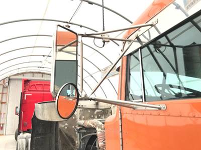 Peterbilt 379 Door Mirror