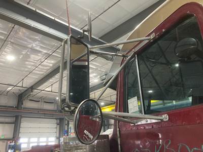 Peterbilt 379 Door Mirror