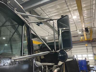 Peterbilt 379 Door Mirror