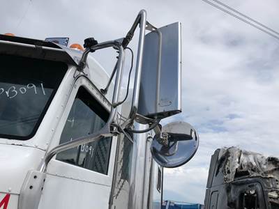 Peterbilt 386 Door Mirror
