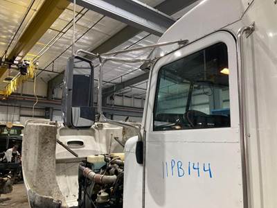 Peterbilt 386 Door Mirror