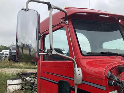 Peterbilt 386 Door Mirror