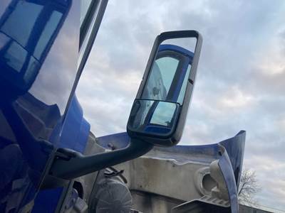 Peterbilt 387 Door Mirror