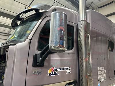 Peterbilt 567 Door Mirror