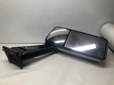 Peterbilt 567 Door Mirror