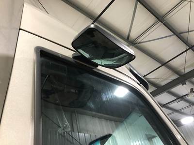 Peterbilt 579 Door Mirror