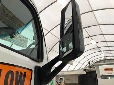 Peterbilt 579 Door Mirror