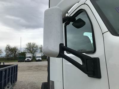 Peterbilt 579 Door Mirror