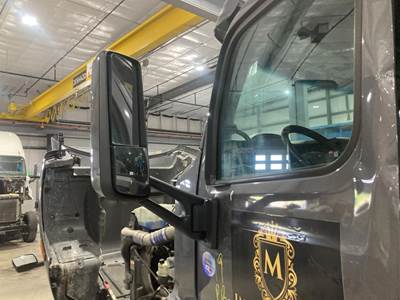 Peterbilt 579 Door Mirror