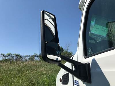 Peterbilt 579 Door Mirror