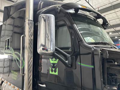 Peterbilt 579 Door Mirror