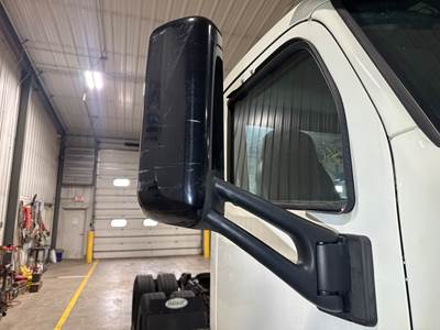 Peterbilt 579 Door Mirror