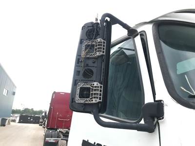 Volvo VNL Door Mirror