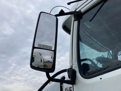 Volvo VNL Door Mirror