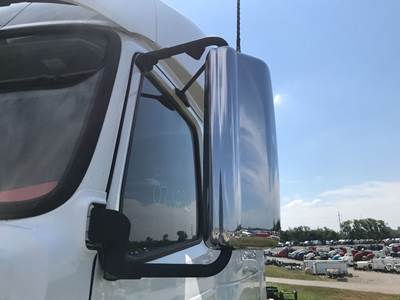 Volvo VNL Door Mirror